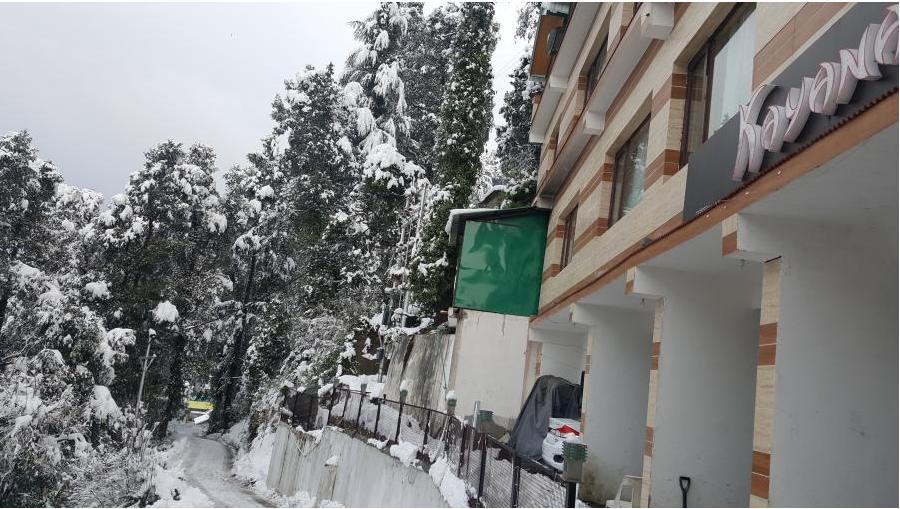 Hotel Kayanat Dalhousie Exteriör bild